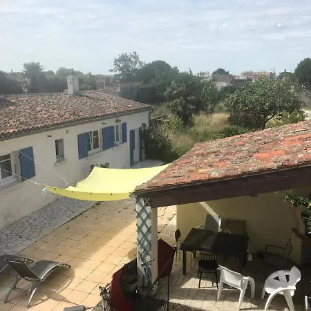 Maison 190 M2 *