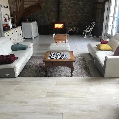 Maison 190 M2 ゲストハウス *